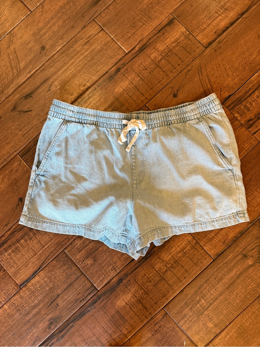 GAP Denim 100% Cotton Light Wash Pull-On Utility Shorts XL Comfy Casual Elastic